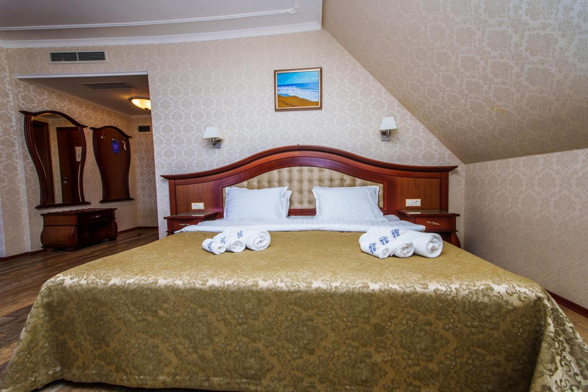 Aqua View Spa Boutique Hotel Golden Sands Exterior photo