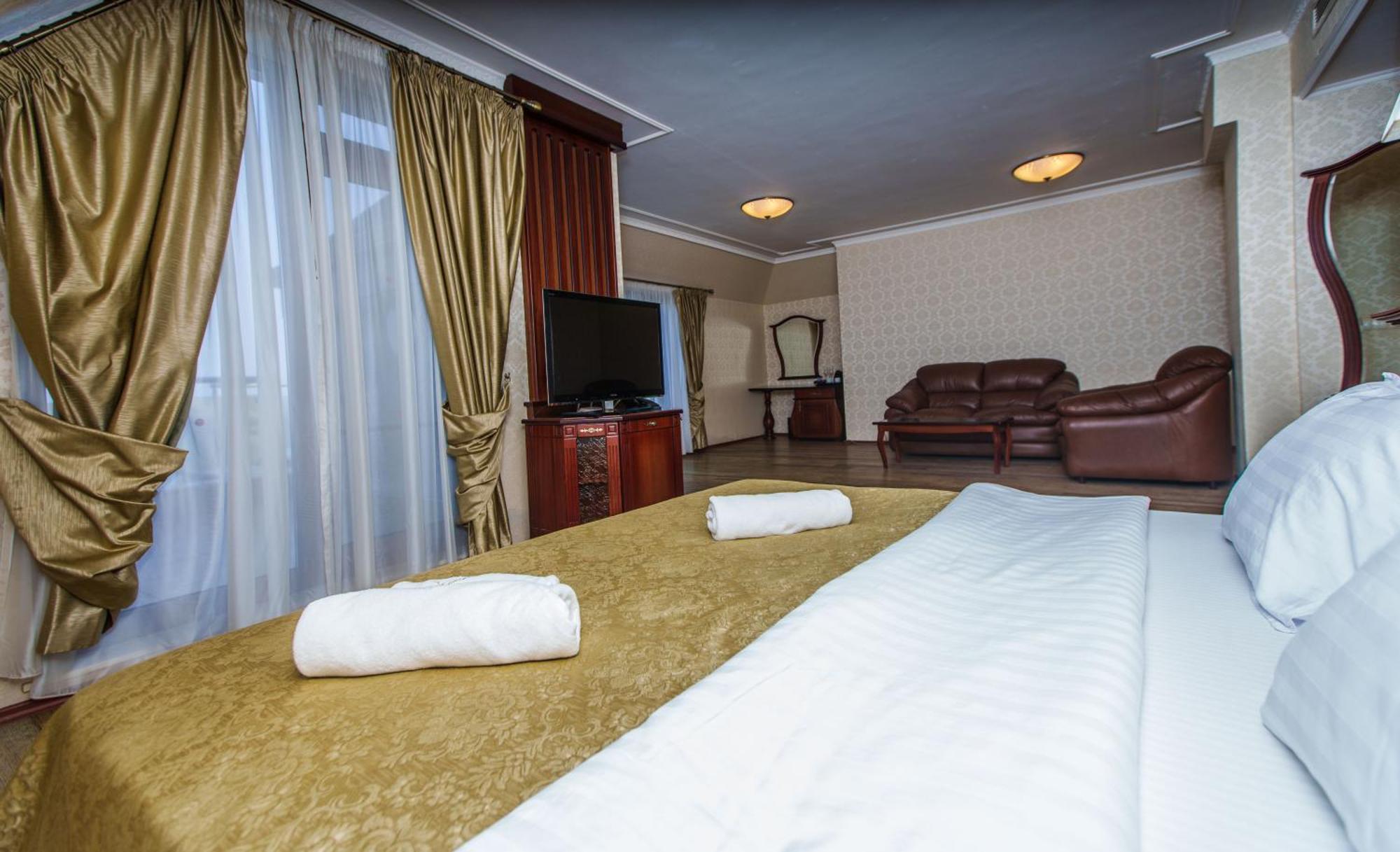 Aqua View Spa Boutique Hotel Golden Sands Exterior photo